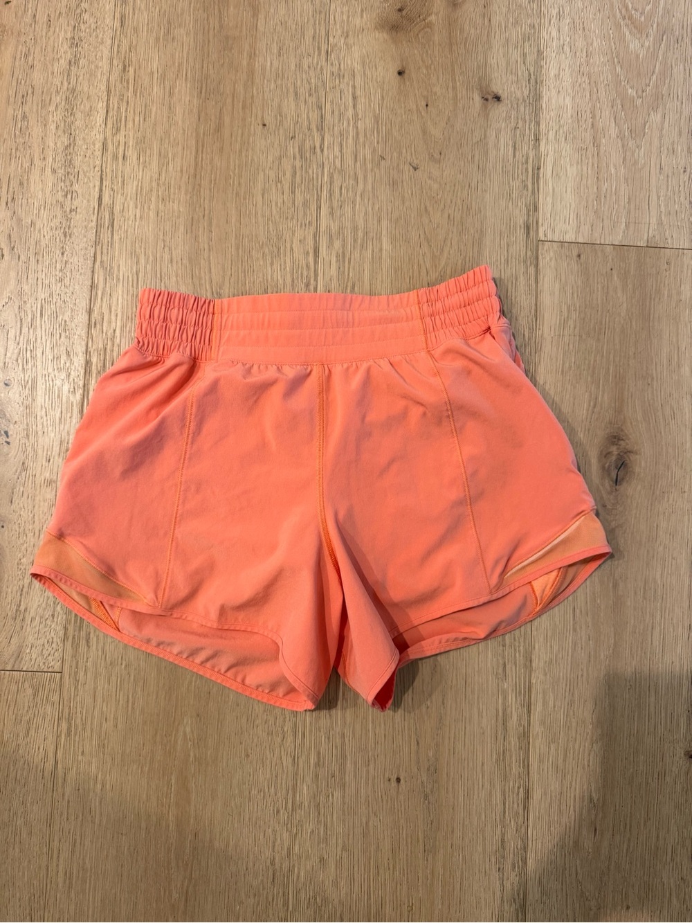 Lululemon Hotty Hot Shorts in Sunset